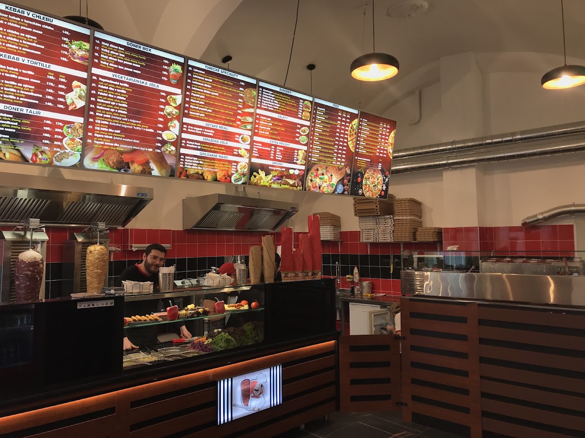 Pizza Luigi & Mister Kebab